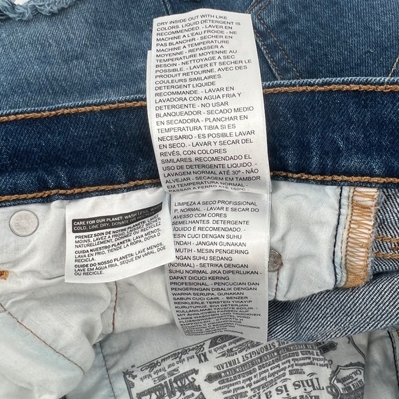 Levis' 501 Button-Fly Cut-Off Jean Shorts Size 28 Women’s - Picture 11 of 12